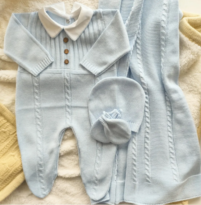 Saída Maternidade Tricot Pala Botões