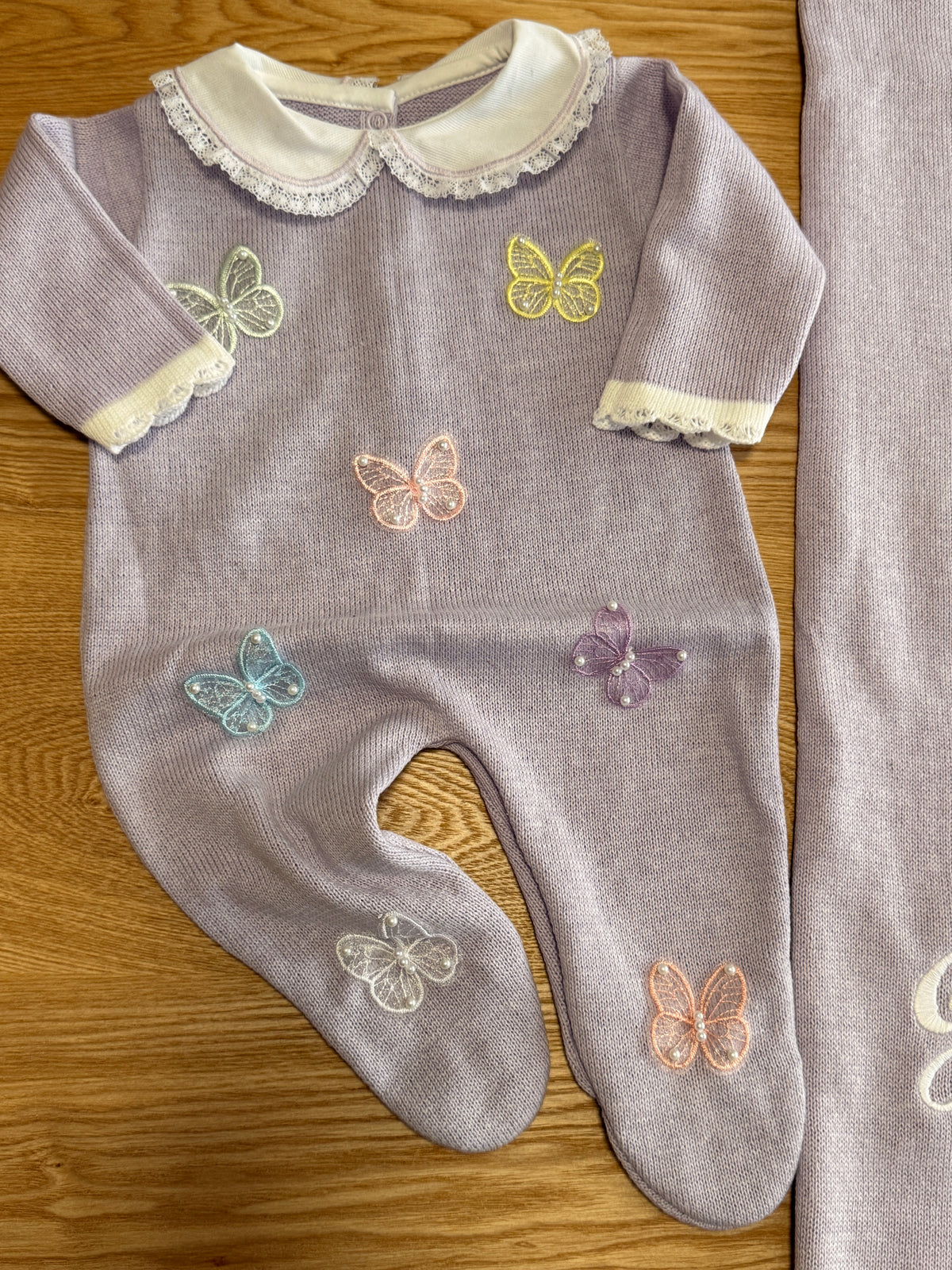 Saída Maternidade Tricot Borboletas