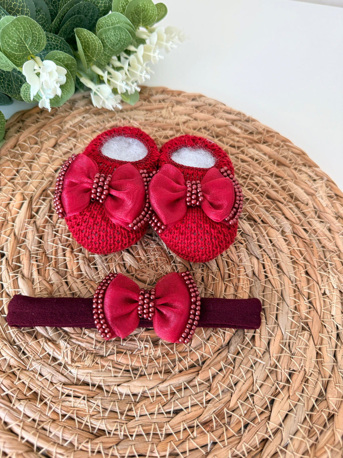 Kit Sapatinhos Tricot Bordado Luxo com Laço Tiara