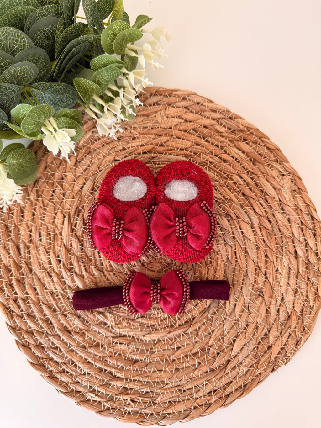 Kit Sapatinhos Tricot Bordado Luxo com Laço Tiara