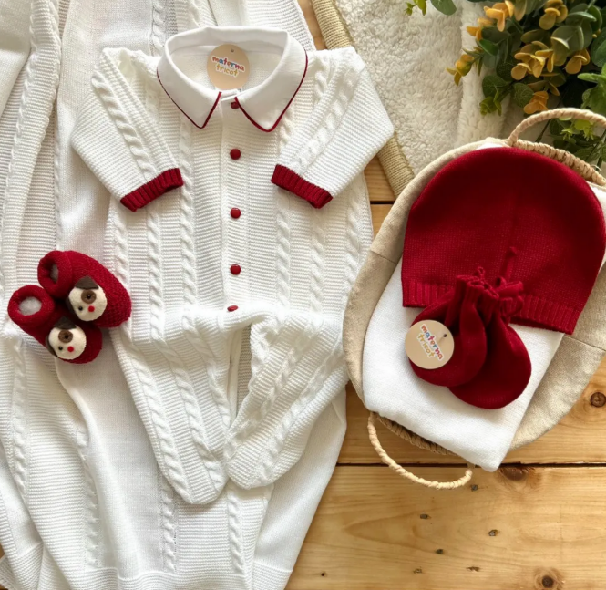 Saída Maternidade Tricot Giuseppe - Branco / Vermelho