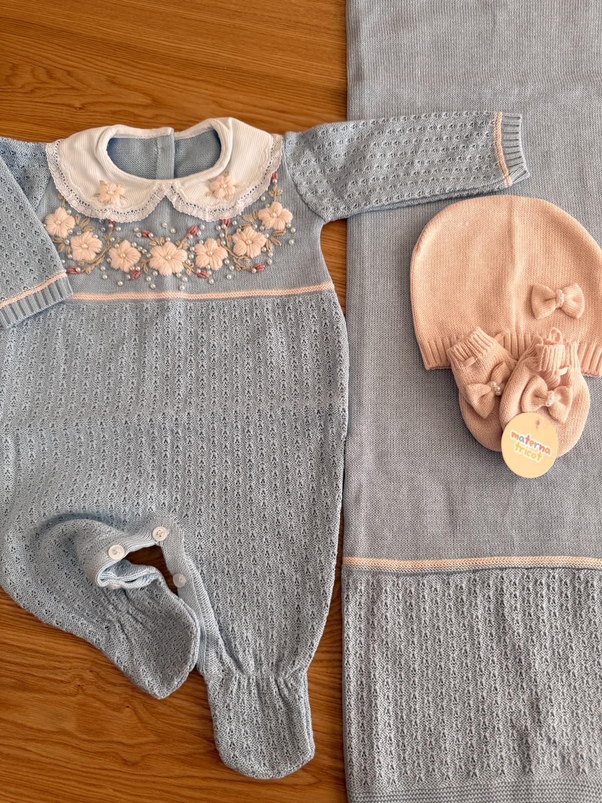 Saída Maternidade Tricot Macacão Flores