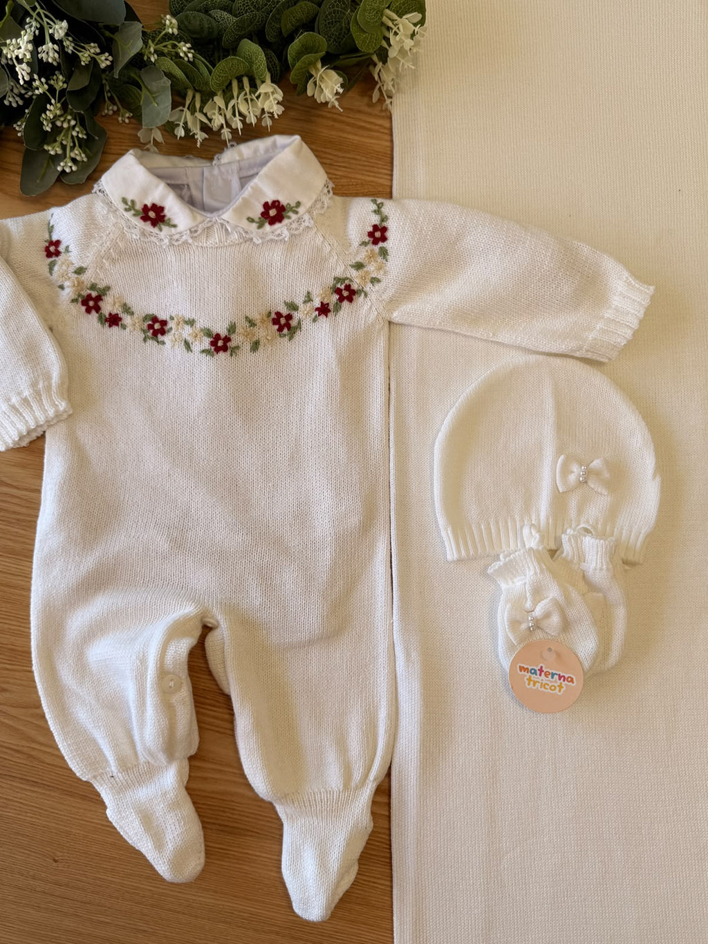 Saída Maternidade Tricot Branco Flores