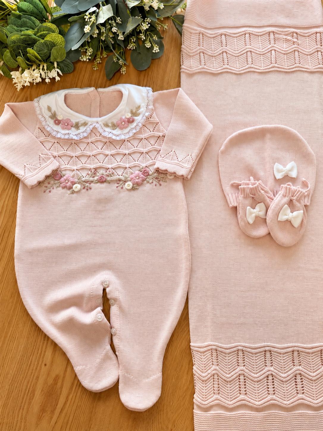 Saída Maternidade Tricot Agata Bordado