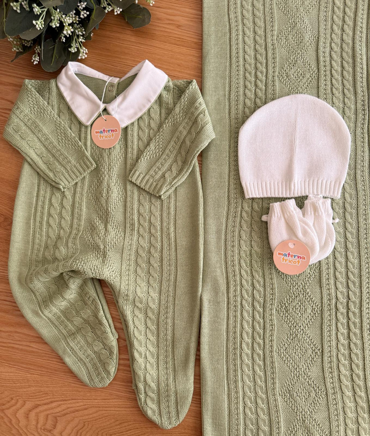 Saída Maternidade Tricot Renato