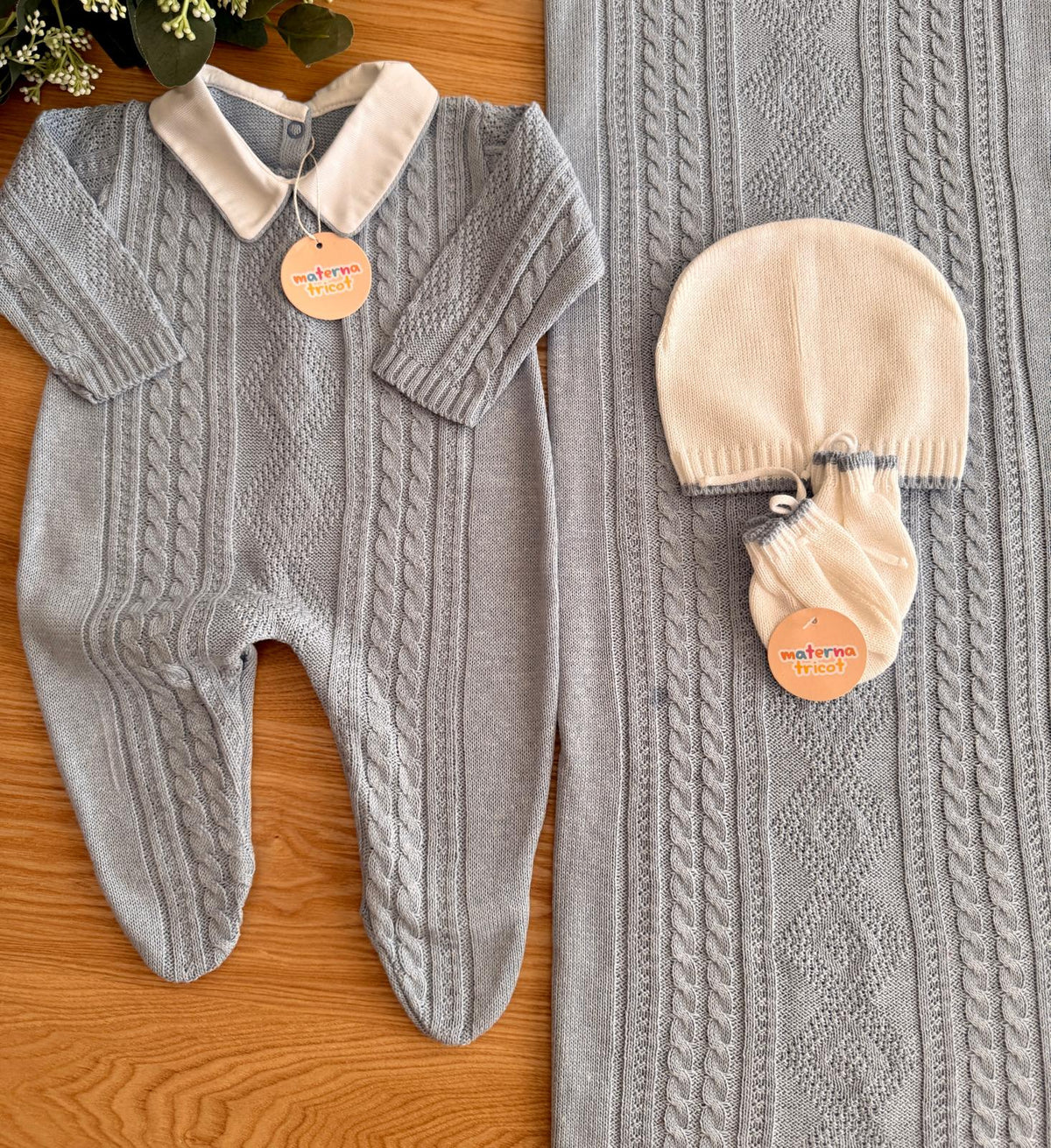 Saída Maternidade Tricot Renato