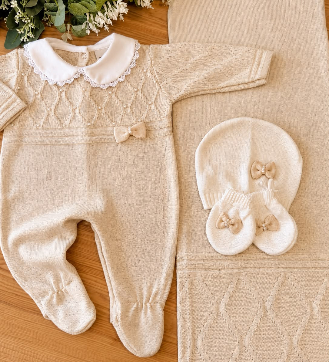 Saída Maternidade Tricot Pérola