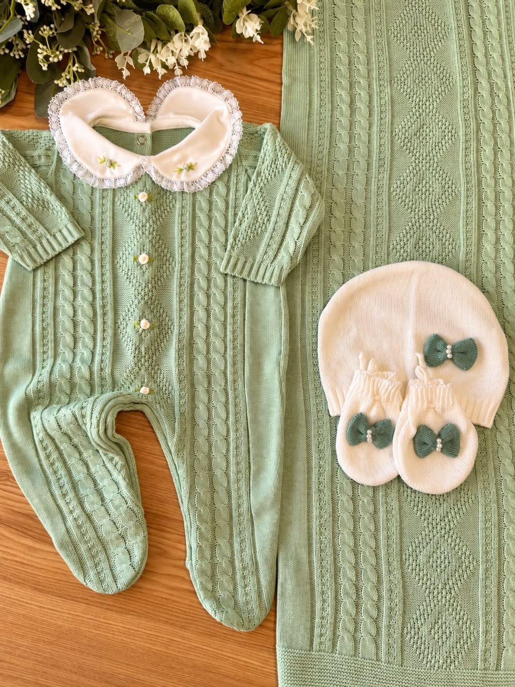 Saída Maternidade Tricot Renata c/ Rococó