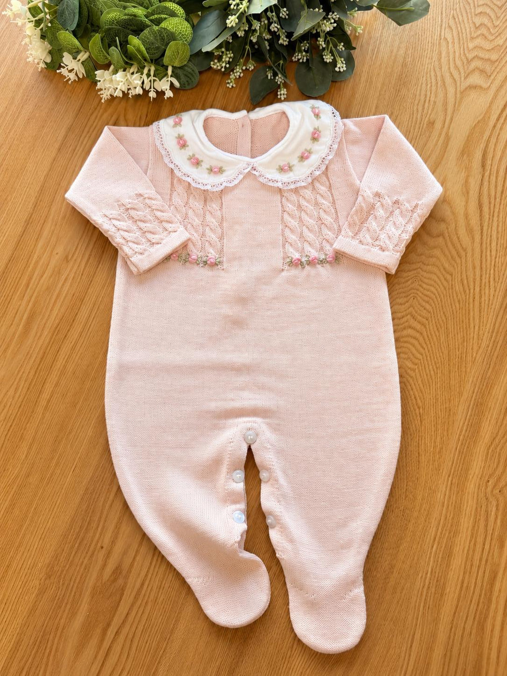 Saída Maternidade Tricot Priscila Bordado